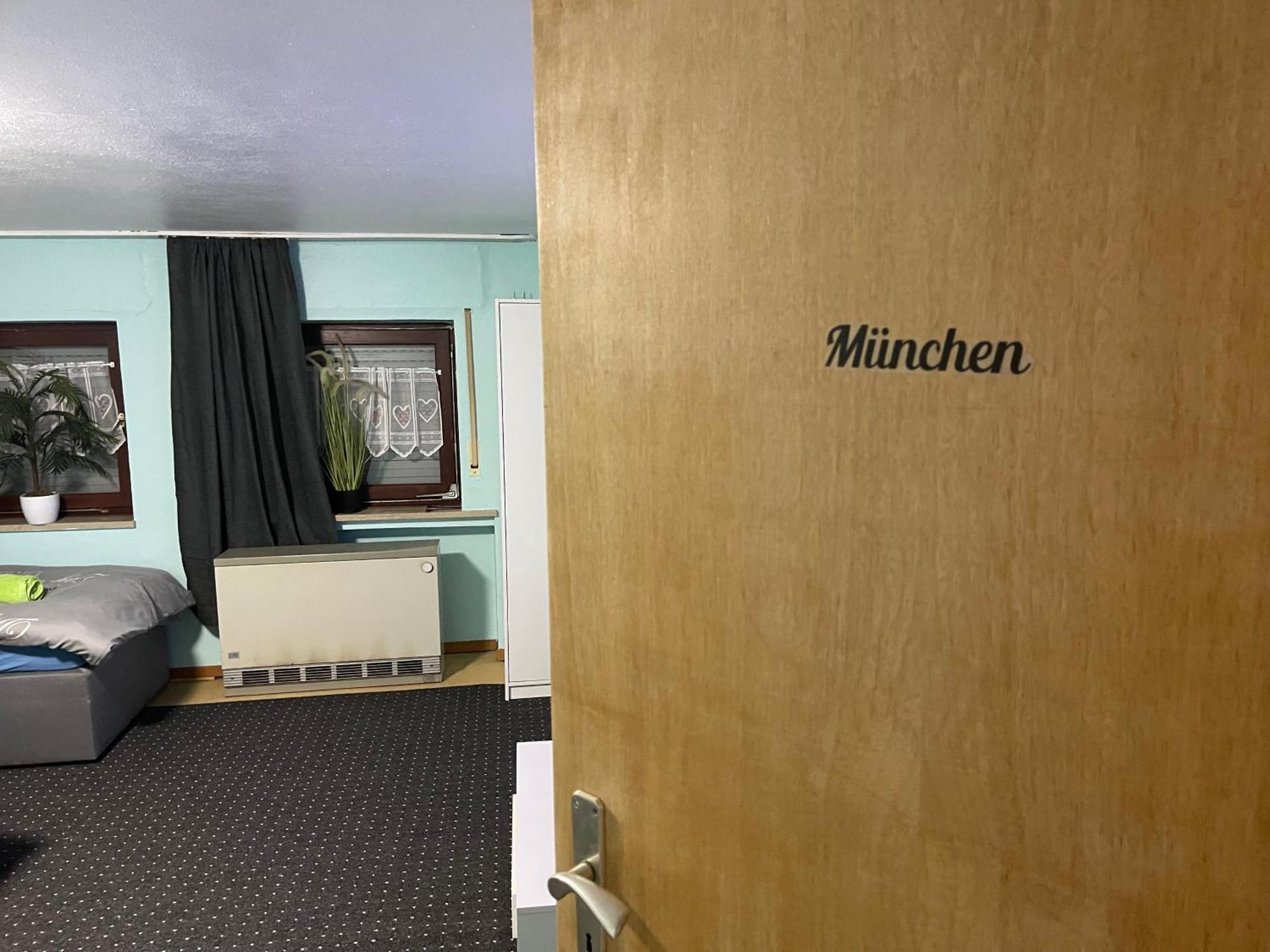 טרייר Chambre Avec 3 Lits מראה חיצוני תמונה